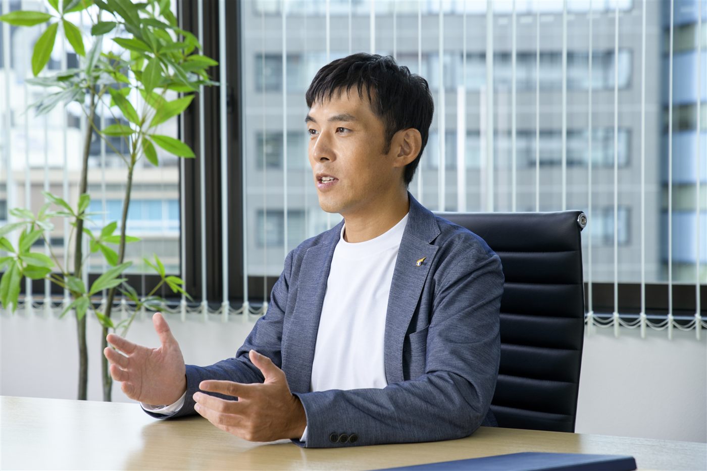ikejiri desk explain 2025